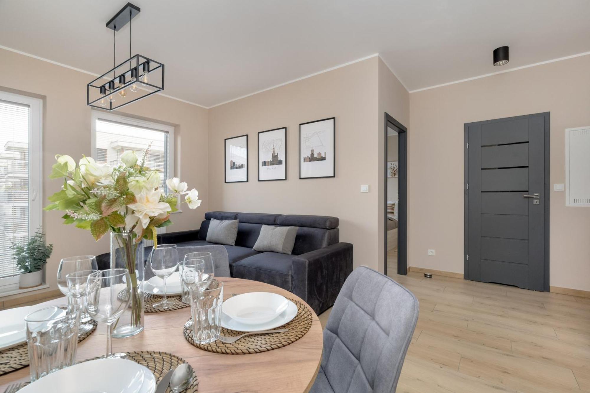 Cosy And Bright Apartment With Parking In Poznan By Noclegi Renters Exteriér fotografie